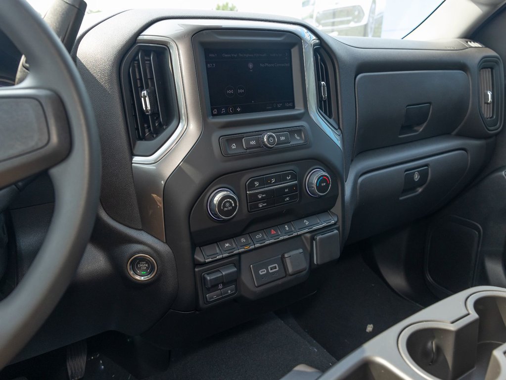 Chevrolet Silverado 1500  2024 à St-Jérôme, Québec - 20 - w1024h768px