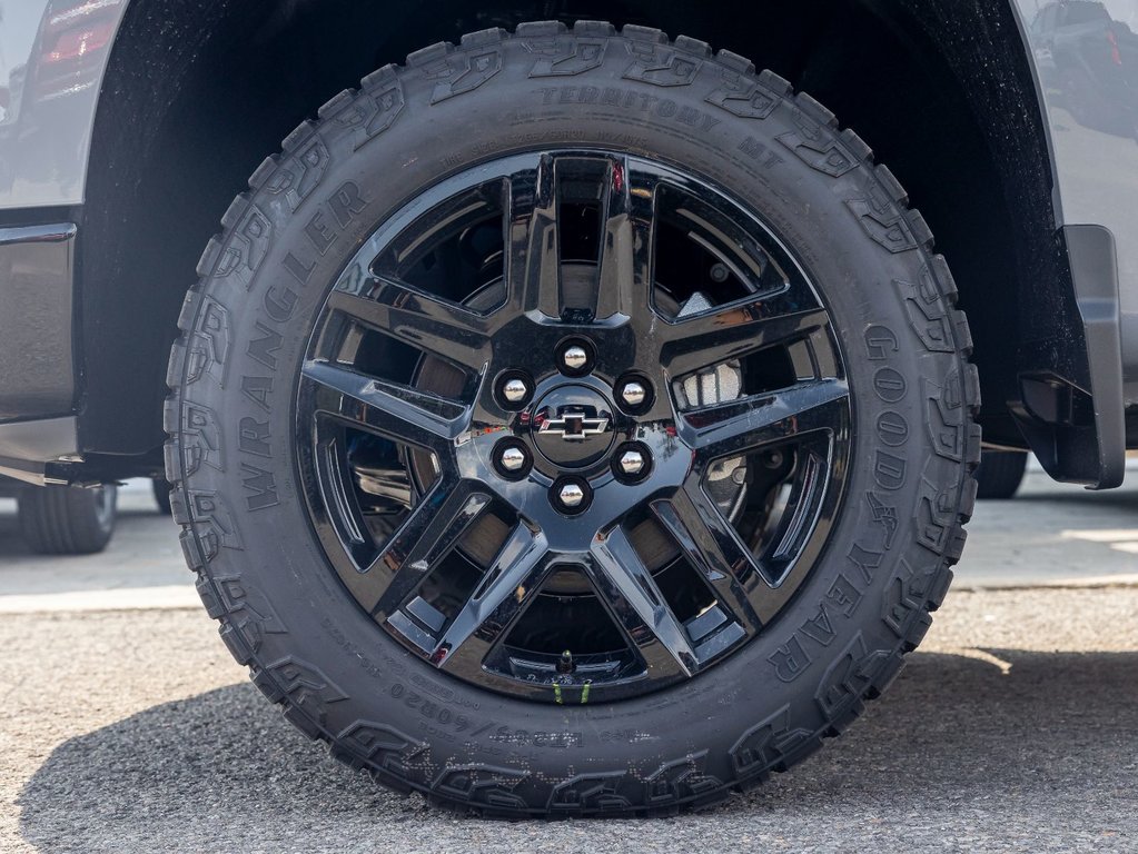 2024 Chevrolet Silverado 1500 in St-Jérôme, Quebec - 37 - w1024h768px