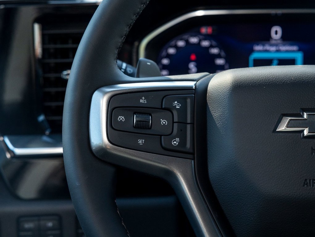 2024 Chevrolet Silverado 1500 in St-Jérôme, Quebec - 16 - w1024h768px