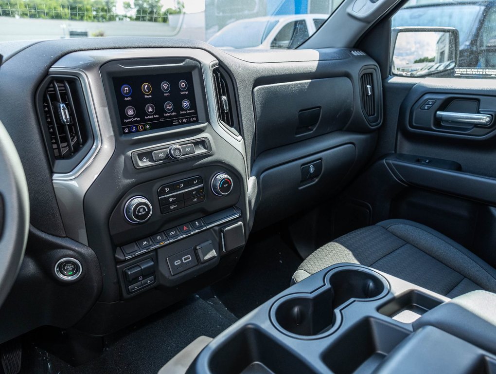 2024 Chevrolet Silverado 1500 in St-Jérôme, Quebec - 20 - w1024h768px