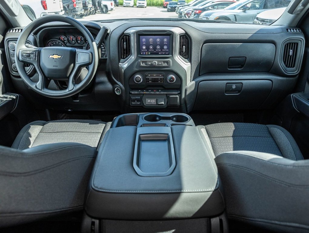 2024 Chevrolet Silverado 1500 in St-Jérôme, Quebec - 4 - w1024h768px