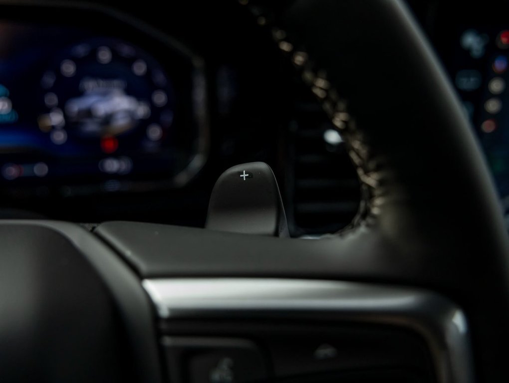 2024 Chevrolet Silverado 1500 in St-Jérôme, Quebec - 17 - w1024h768px