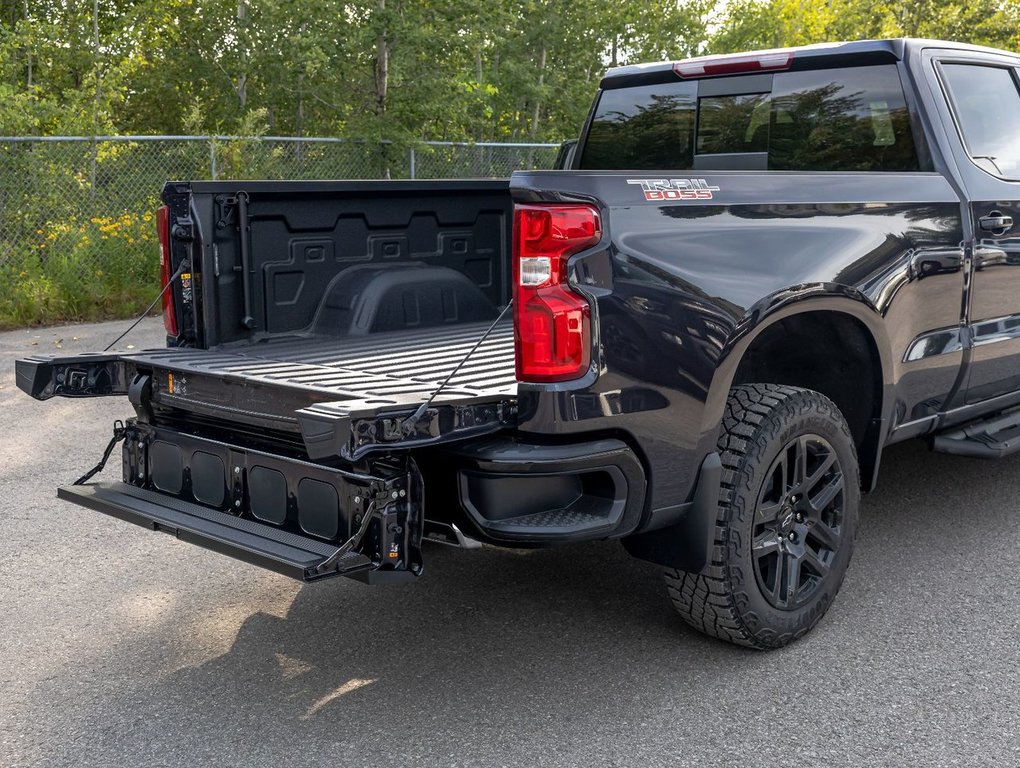 2024 Chevrolet Silverado 1500 in St-Jérôme, Quebec - 9 - w1024h768px