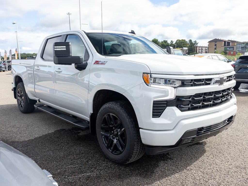 Chevrolet Silverado 1500  2024 à St-Jérôme, Québec - 12 - w1024h768px