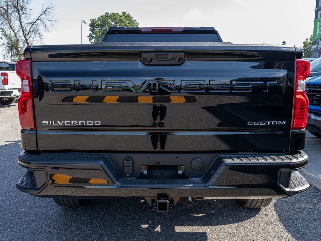 2024 Chevrolet Silverado 1500 in St-Jérôme, Quebec - 8 - w1024h768px