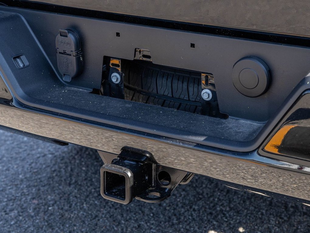 2024 Chevrolet Silverado 1500 in St-Jérôme, Quebec - 32 - w1024h768px