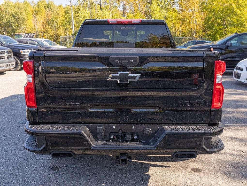 2024 Chevrolet Silverado 1500 in St-Jérôme, Quebec - 8 - w1024h768px