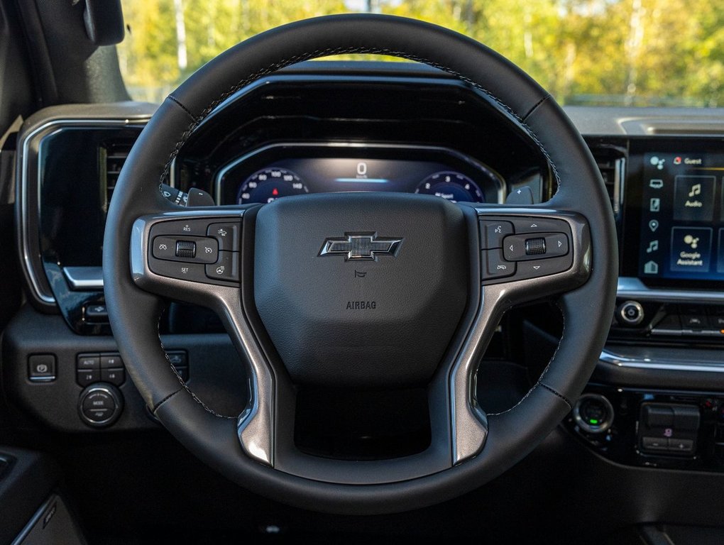 2024 Chevrolet Silverado 1500 in St-Jérôme, Quebec - 15 - w1024h768px