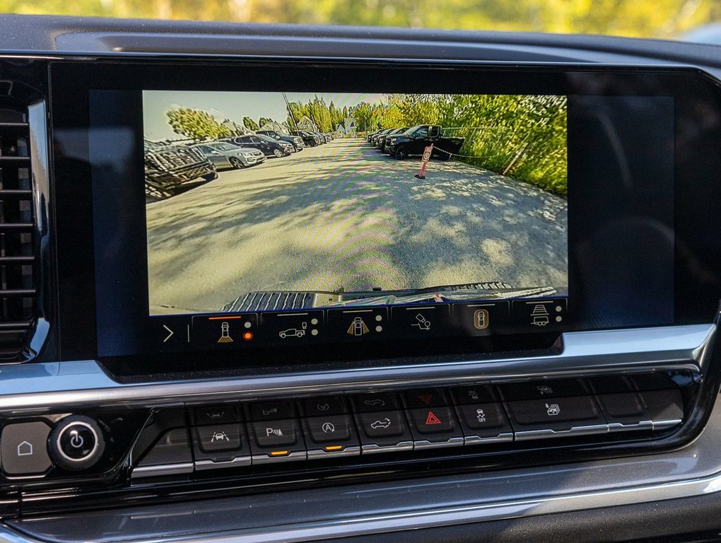 2024 Chevrolet Silverado 1500 in St-Jérôme, Quebec - 23 - w1024h768px