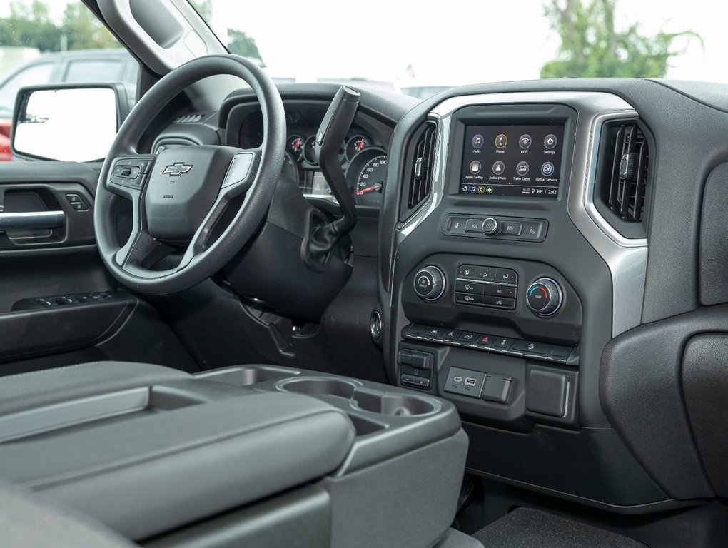 2024 Chevrolet Silverado 1500 in St-Jérôme, Quebec - 30 - w1024h768px