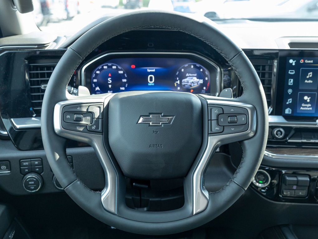 2024 Chevrolet Silverado 1500 in St-Jérôme, Quebec - 16 - w1024h768px