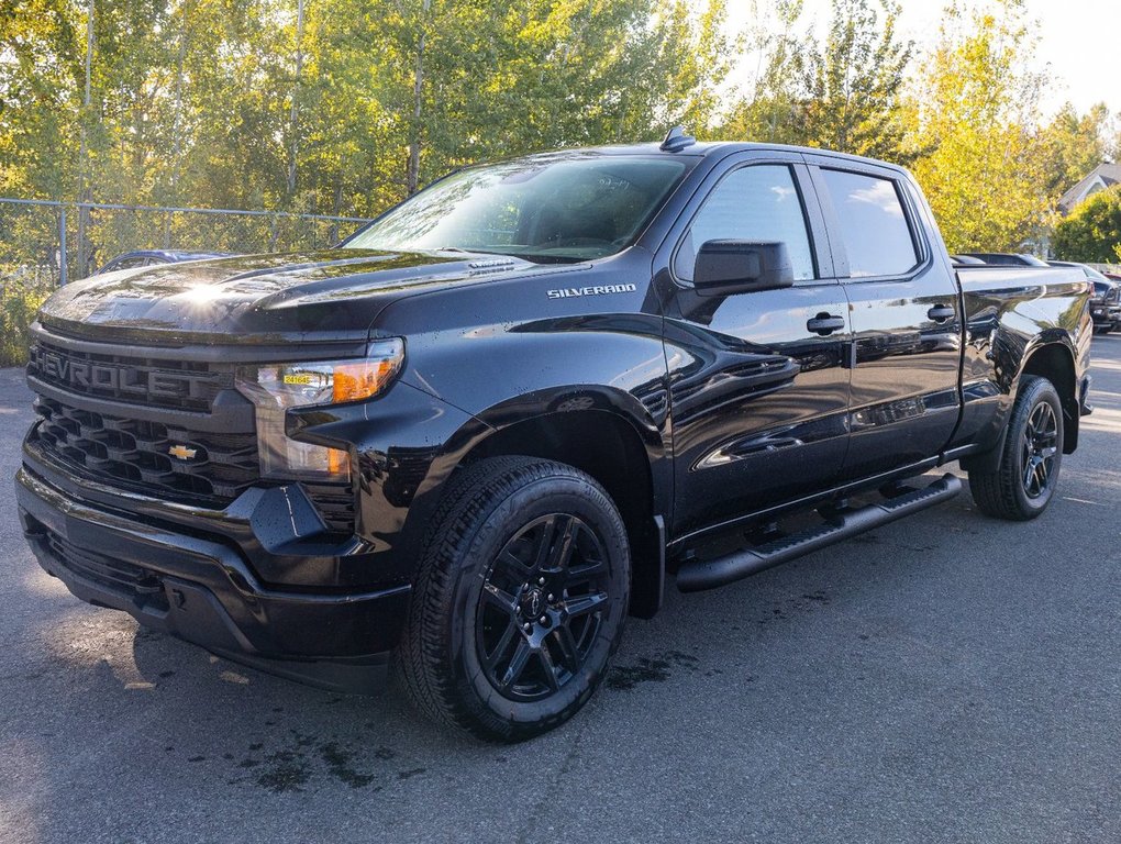 2024 Chevrolet Silverado 1500 in St-Jérôme, Quebec - 2 - w1024h768px