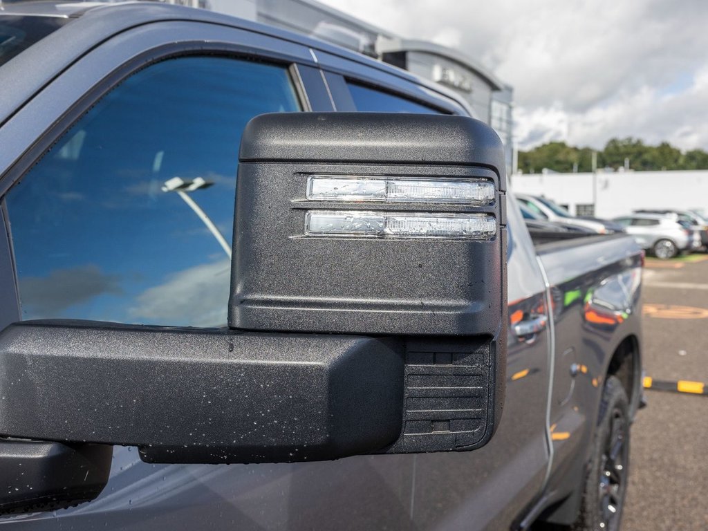 2024 Chevrolet Silverado 1500 in St-Jérôme, Quebec - 34 - w1024h768px