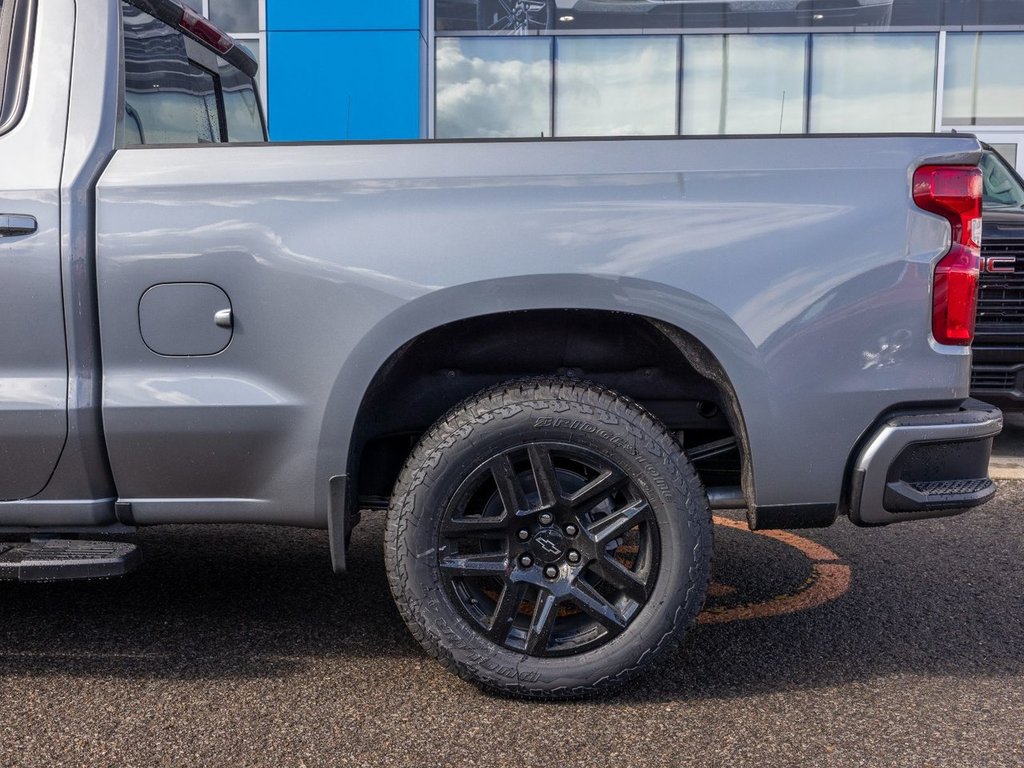 2024 Chevrolet Silverado 1500 in St-Jérôme, Quebec - 35 - w1024h768px