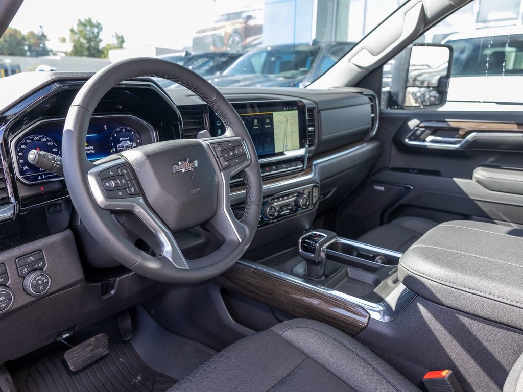 2024 Chevrolet Silverado 1500 in St-Jérôme, Quebec - 13 - w1024h768px