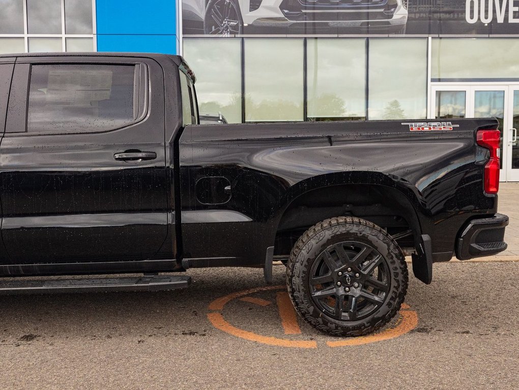 Chevrolet Silverado 1500  2024 à St-Jérôme, Québec - 38 - w1024h768px