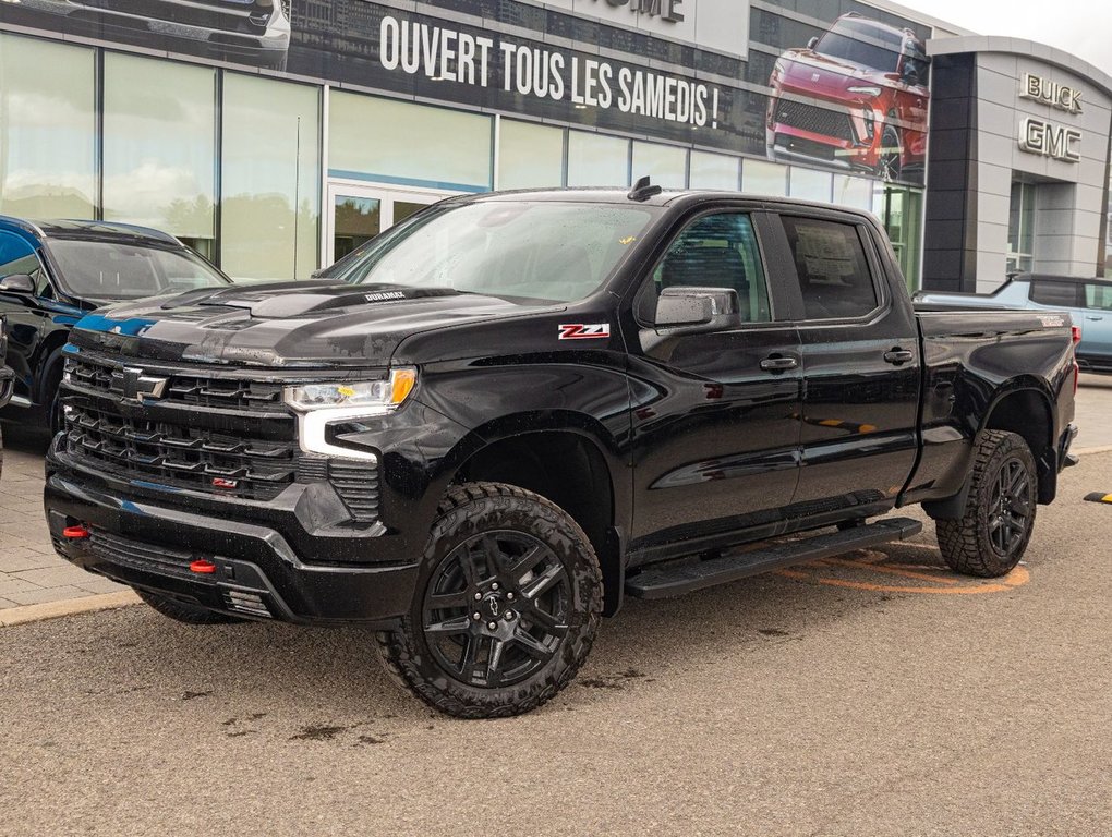 Chevrolet Silverado 1500  2024 à St-Jérôme, Québec - 2 - w1024h768px