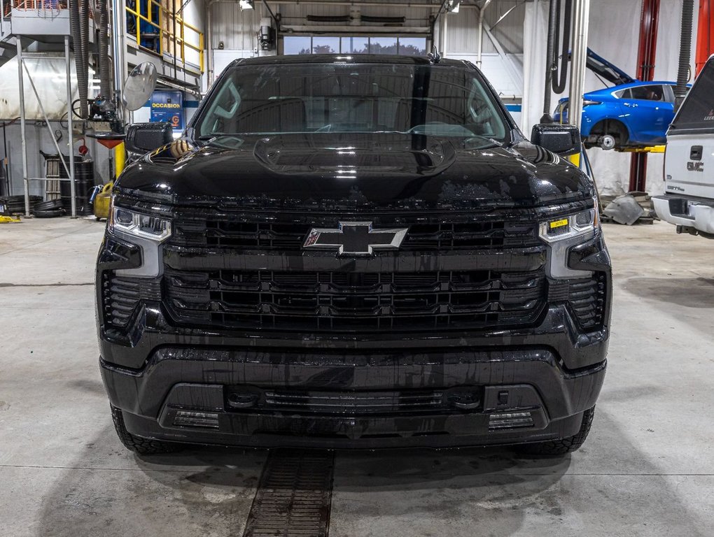 Chevrolet Silverado 1500  2024 à St-Jérôme, Québec - 2 - w1024h768px