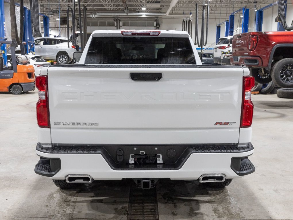 Chevrolet Silverado 1500  2024 à St-Jérôme, Québec - 6 - w1024h768px