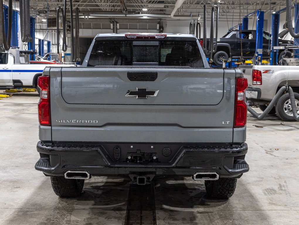 2024 Chevrolet Silverado 1500 in St-Jérôme, Quebec - 8 - w1024h768px