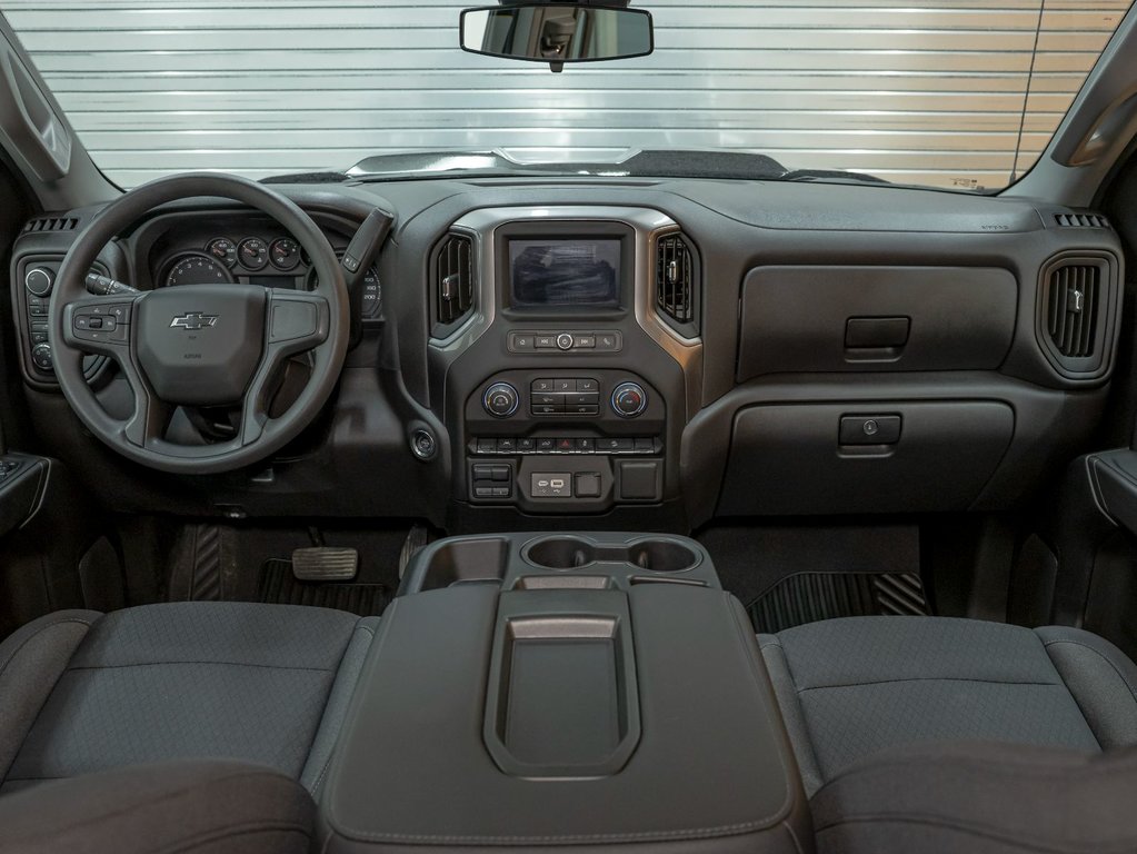 2024 Chevrolet Silverado 1500 in St-Jérôme, Quebec - 11 - w1024h768px