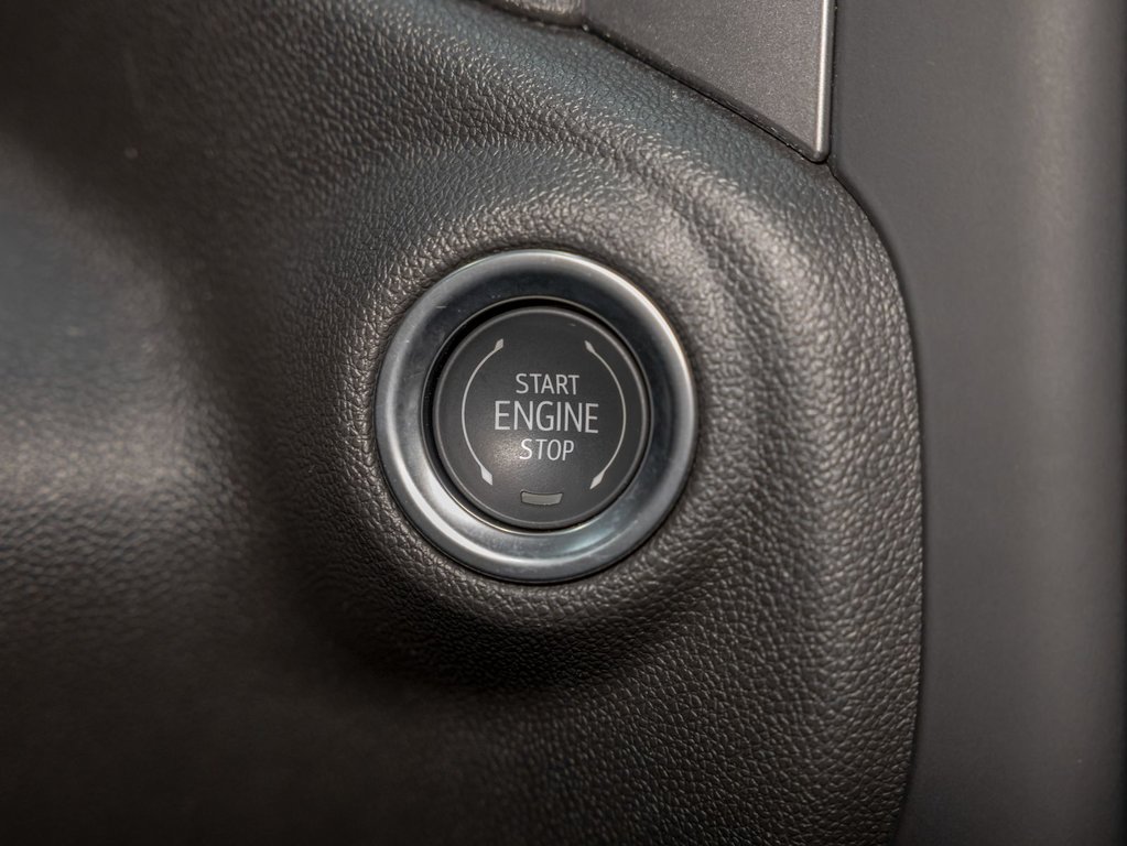 2024 Chevrolet Silverado 1500 in St-Jérôme, Quebec - 26 - w1024h768px