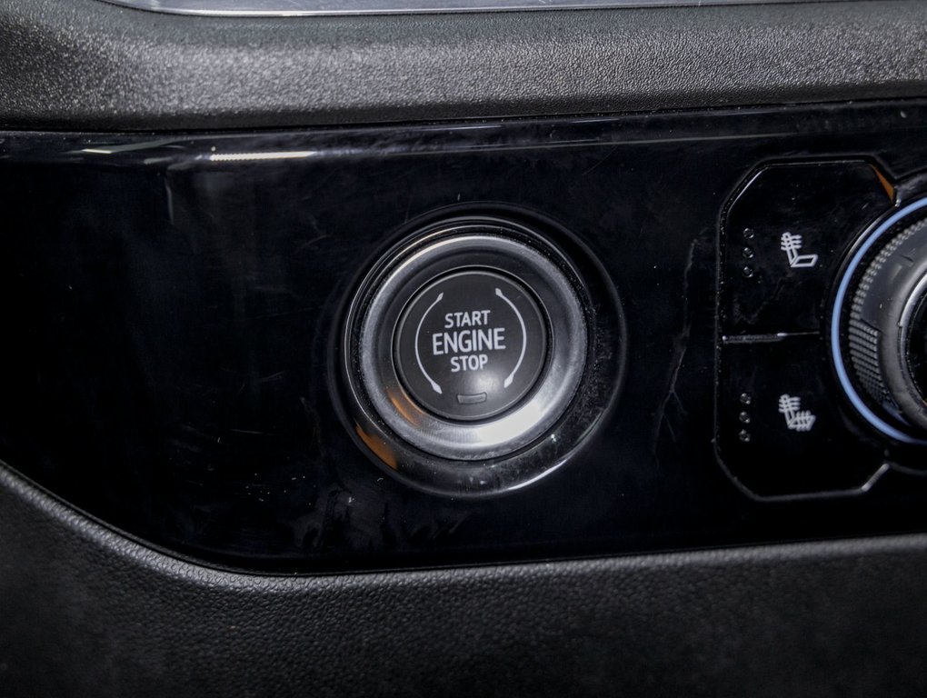 2024 Chevrolet Silverado 1500 in St-Jérôme, Quebec - 29 - w1024h768px