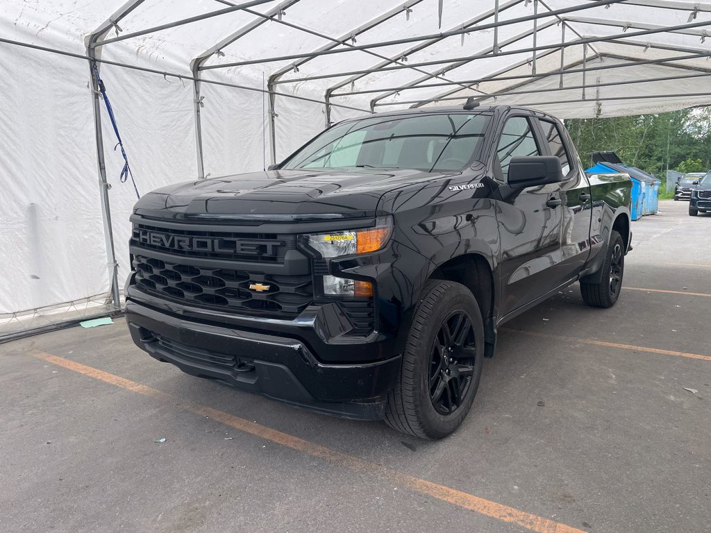 Chevrolet Silverado 1500  2024 à St-Jérôme, Québec - 1 - w1024h768px