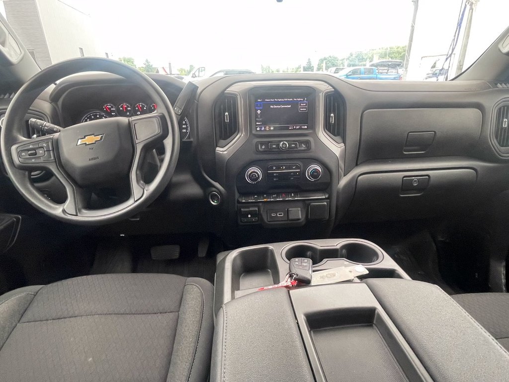 Chevrolet Silverado 1500  2024 à St-Jérôme, Québec - 10 - w1024h768px