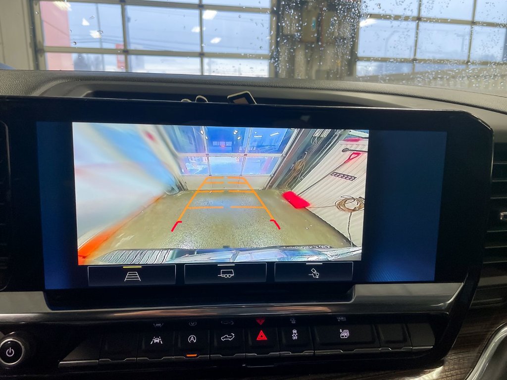 Chevrolet Silverado 1500  2024 à St-Jérôme, Québec - 16 - w1024h768px