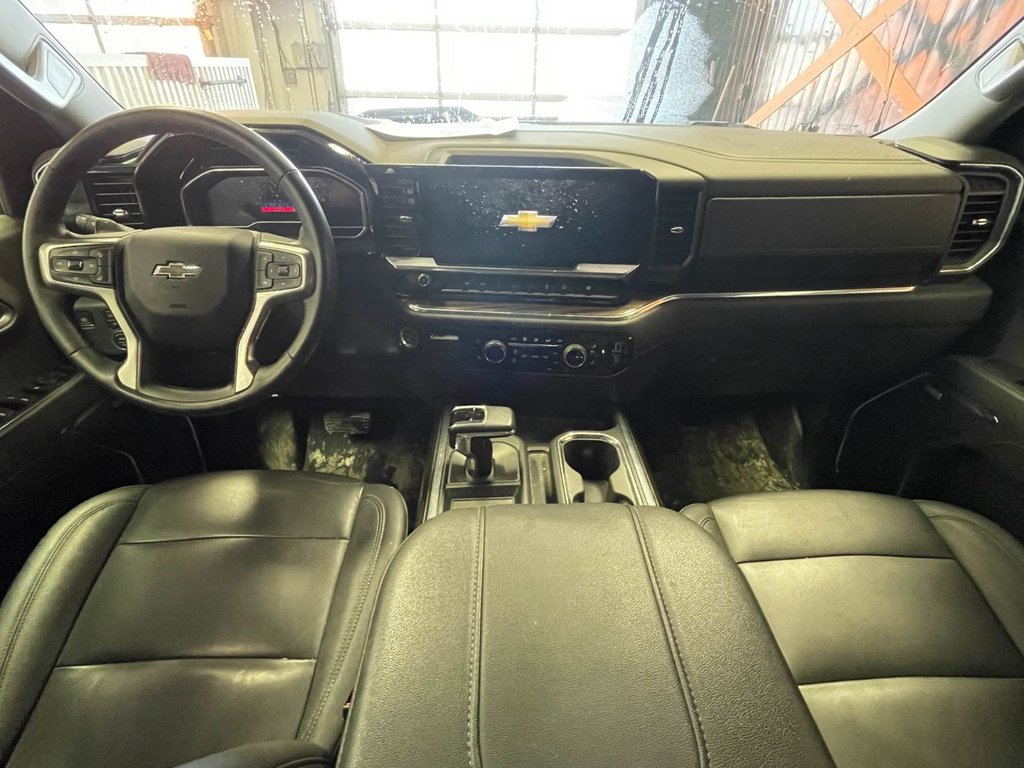 2024 Chevrolet Silverado 1500 in St-Jérôme, Quebec - 12 - w1024h768px