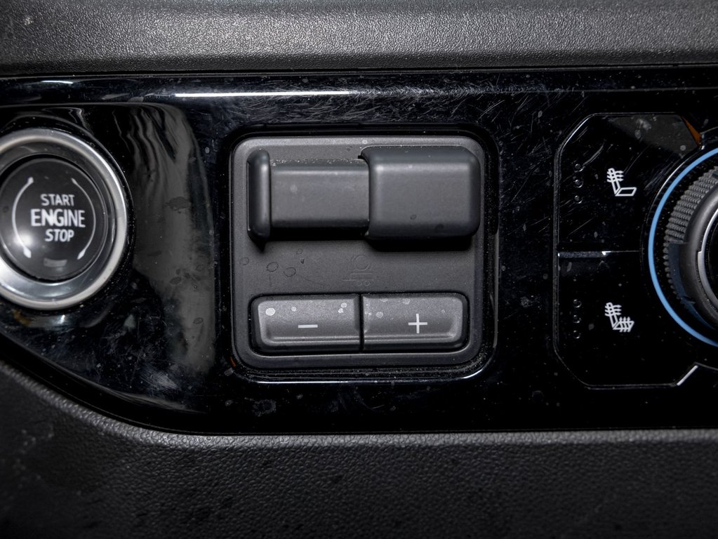 Chevrolet Silverado 1500  2024 à St-Jérôme, Québec - 23 - w1024h768px