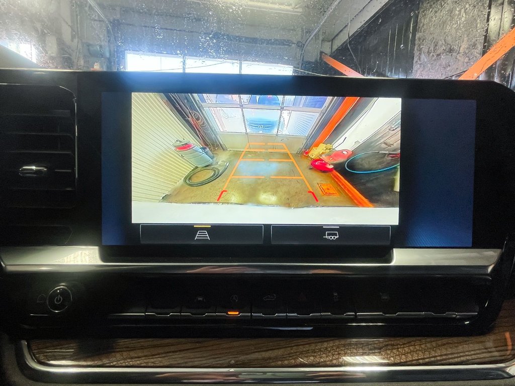 Chevrolet Silverado 1500  2024 à St-Jérôme, Québec - 14 - w1024h768px