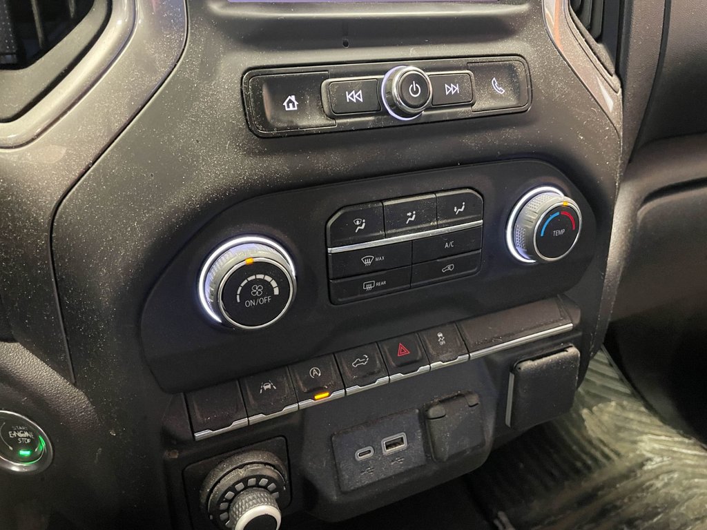 Chevrolet Silverado 1500  2024 à St-Jérôme, Québec - 13 - w1024h768px