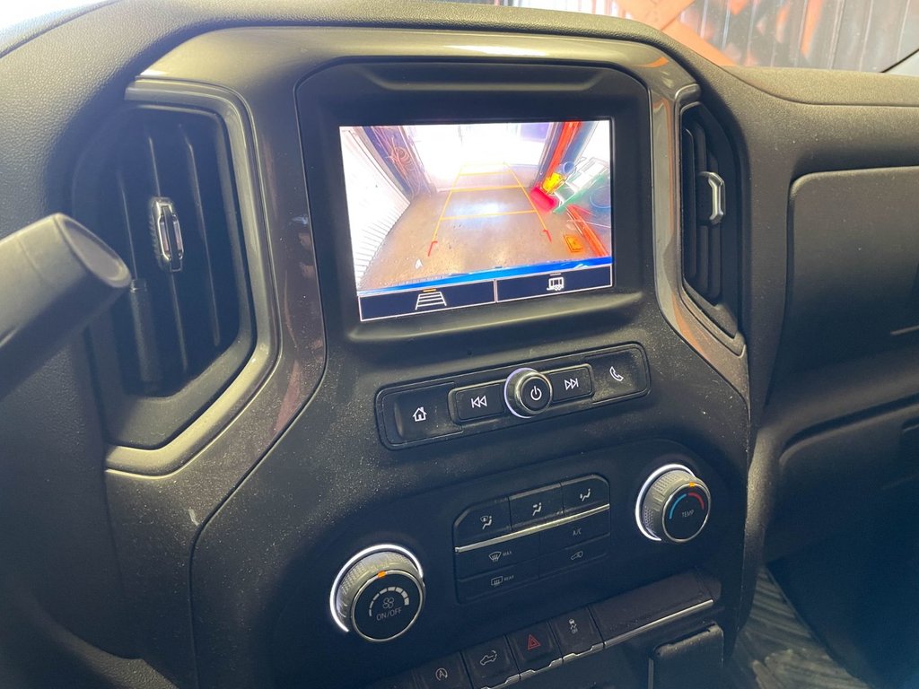 Chevrolet Silverado 1500  2024 à St-Jérôme, Québec - 12 - w1024h768px