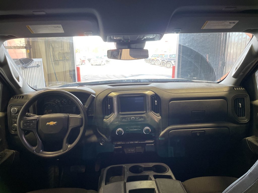 2024 Chevrolet Silverado 1500 in St-Jérôme, Quebec - 10 - w1024h768px