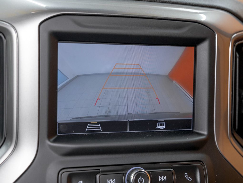 2024 Chevrolet Silverado 1500 in St-Jérôme, Quebec - 16 - w1024h768px