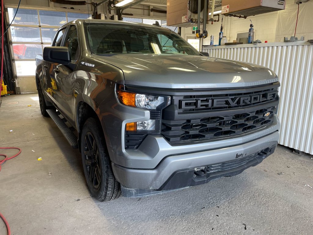 2024 Chevrolet Silverado 1500 in St-Jérôme, Quebec - 9 - w1024h768px