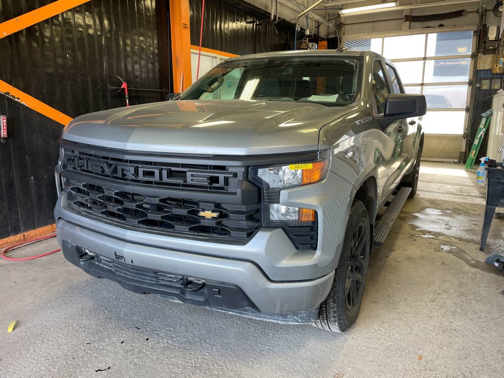 2024 Chevrolet Silverado 1500 in St-Jérôme, Quebec - 1 - w1024h768px