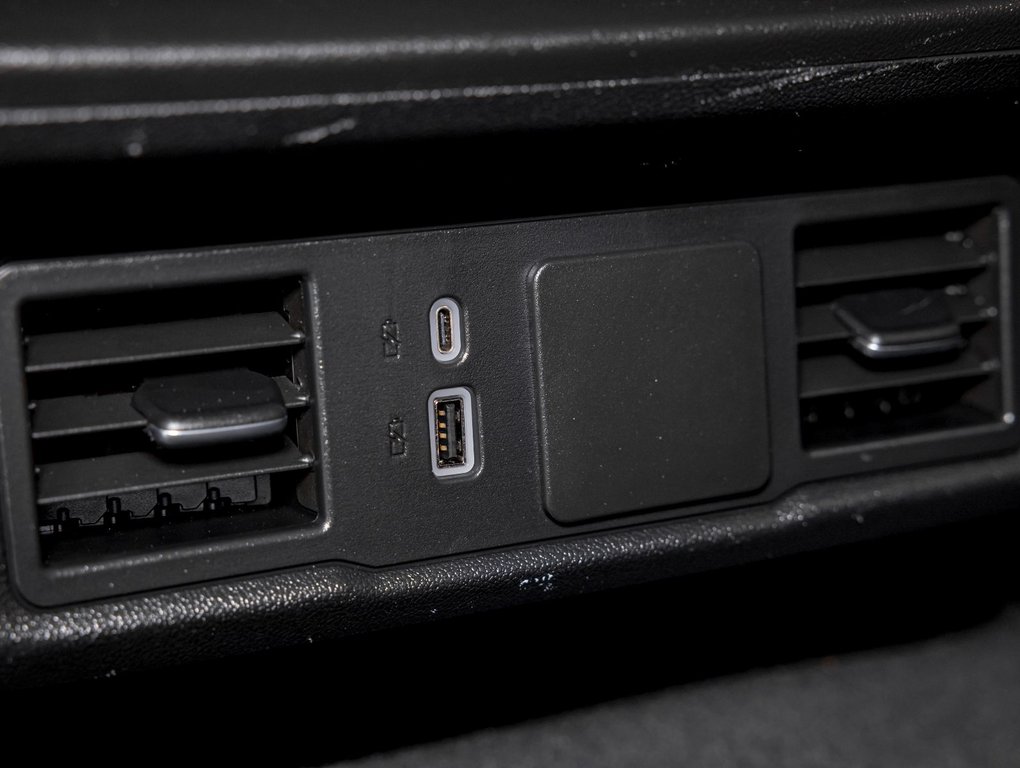 2024 Chevrolet Silverado 1500 in St-Jérôme, Quebec - 30 - w1024h768px