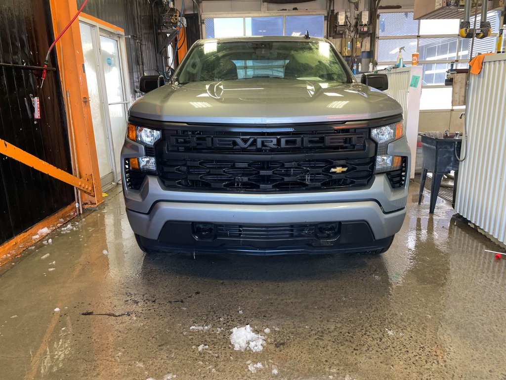 2024 Chevrolet Silverado 1500 in St-Jérôme, Quebec - 4 - w1024h768px