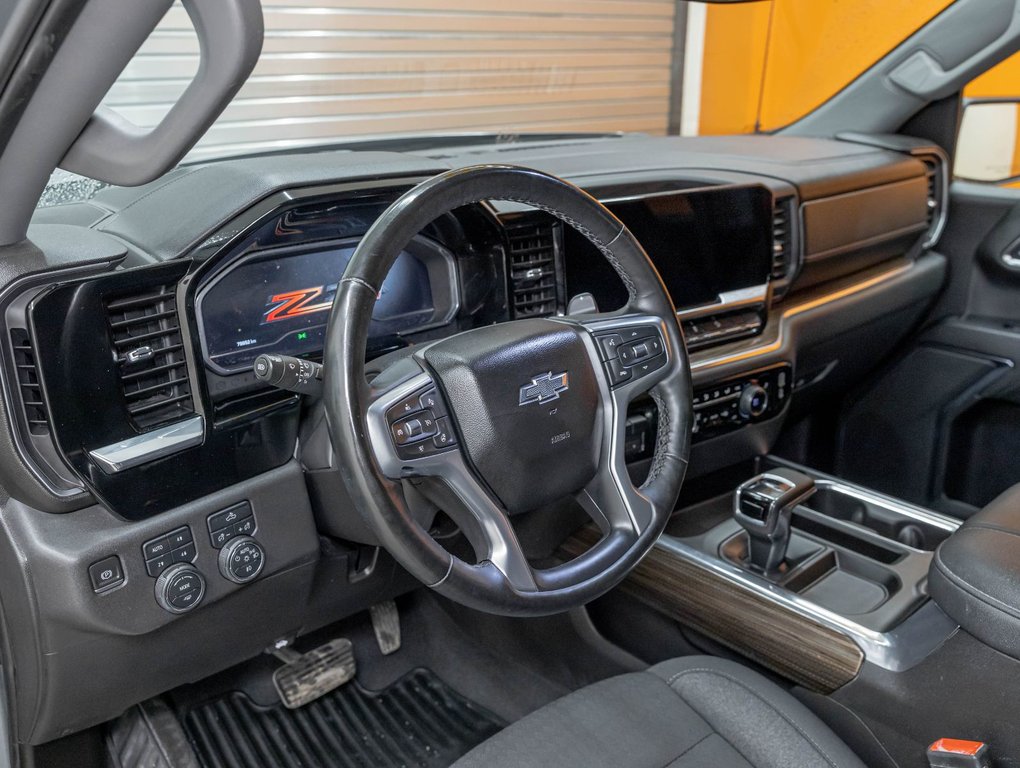 Chevrolet Silverado 1500  2024 à St-Jérôme, Québec - 2 - w1024h768px