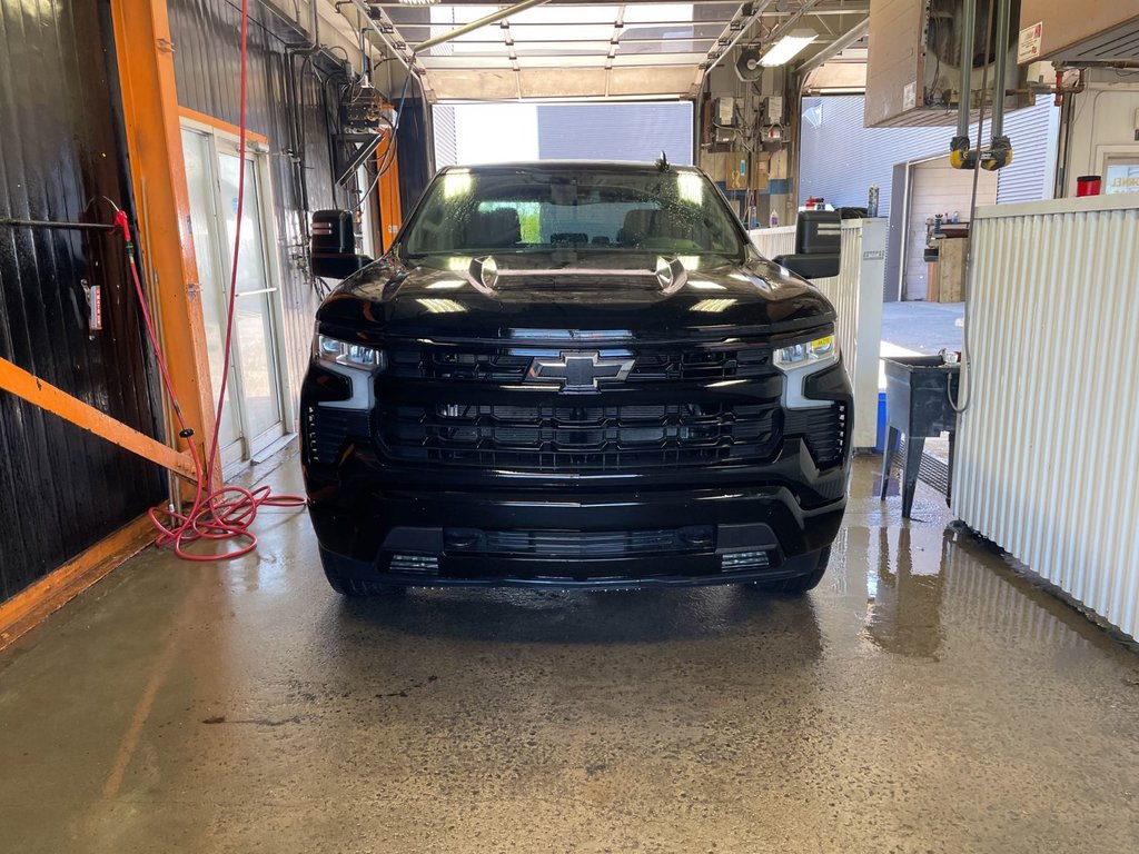 Chevrolet Silverado 1500  2024 à St-Jérôme, Québec - 5 - w1024h768px