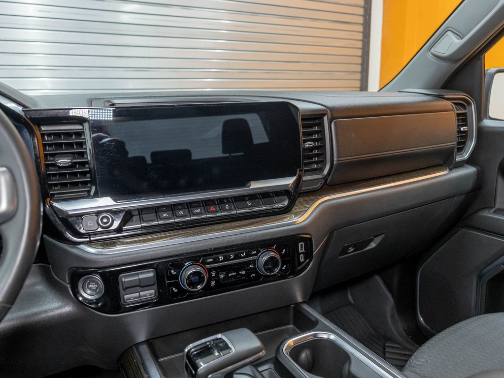 2024 Chevrolet Silverado 1500 in St-Jérôme, Quebec - 20 - w1024h768px
