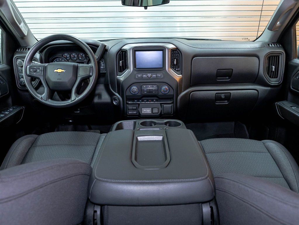 2024 Chevrolet Silverado 1500 in St-Jérôme, Quebec - 11 - w1024h768px