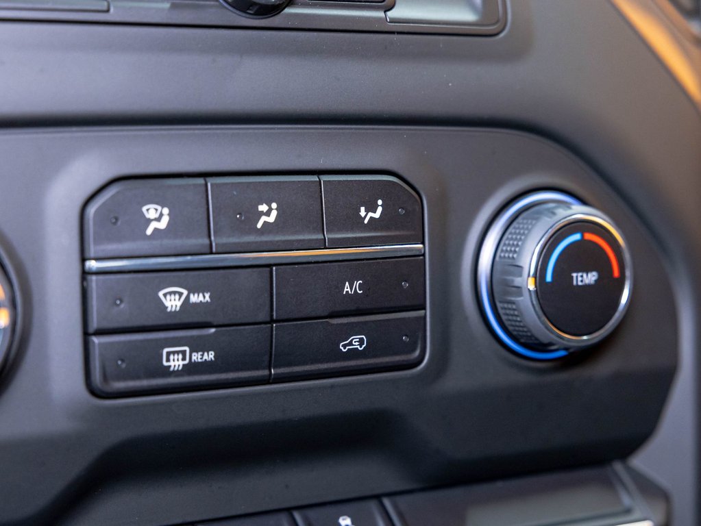 2024 Chevrolet Silverado 1500 in St-Jérôme, Quebec - 18 - w1024h768px