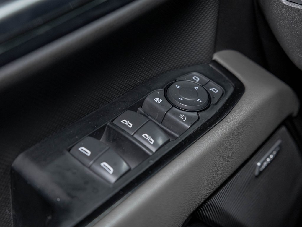 Chevrolet Silverado 1500  2024 à St-Jérôme, Québec - 29 - w1024h768px