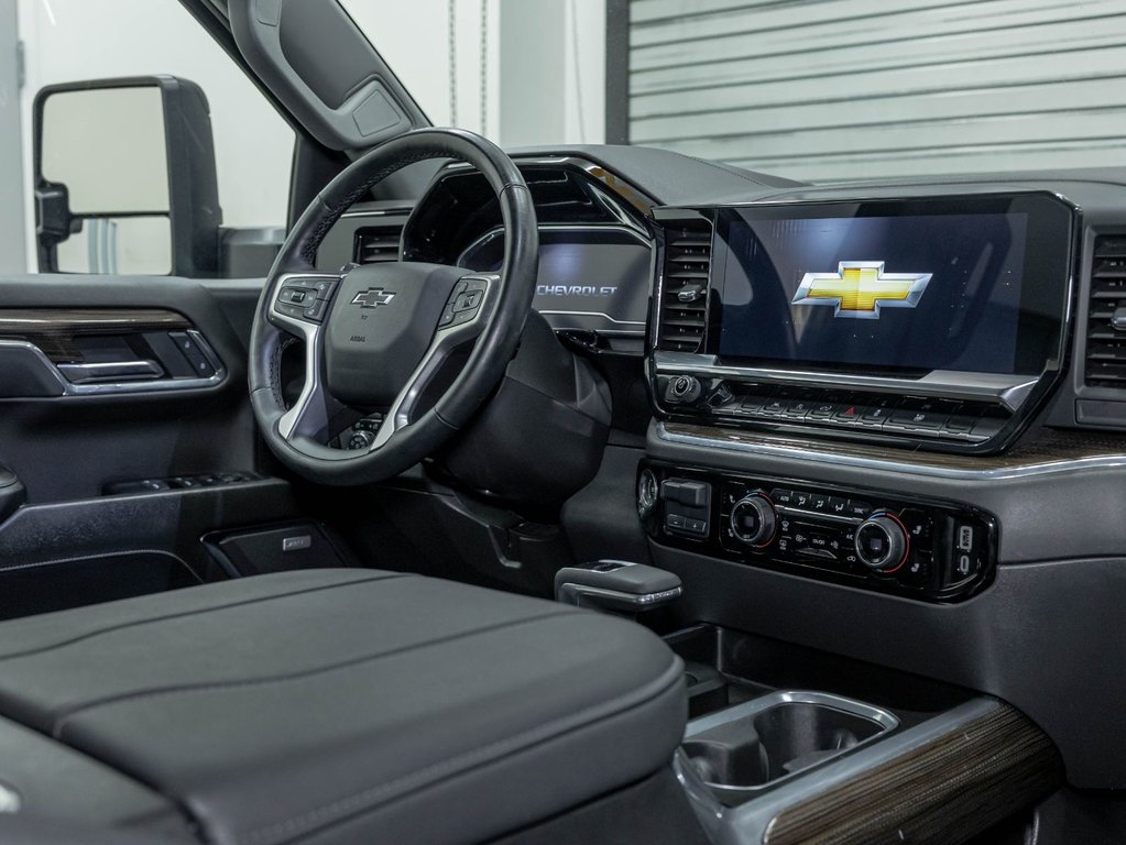 2024 Chevrolet Silverado 1500 in St-Jérôme, Quebec - 29 - w1024h768px