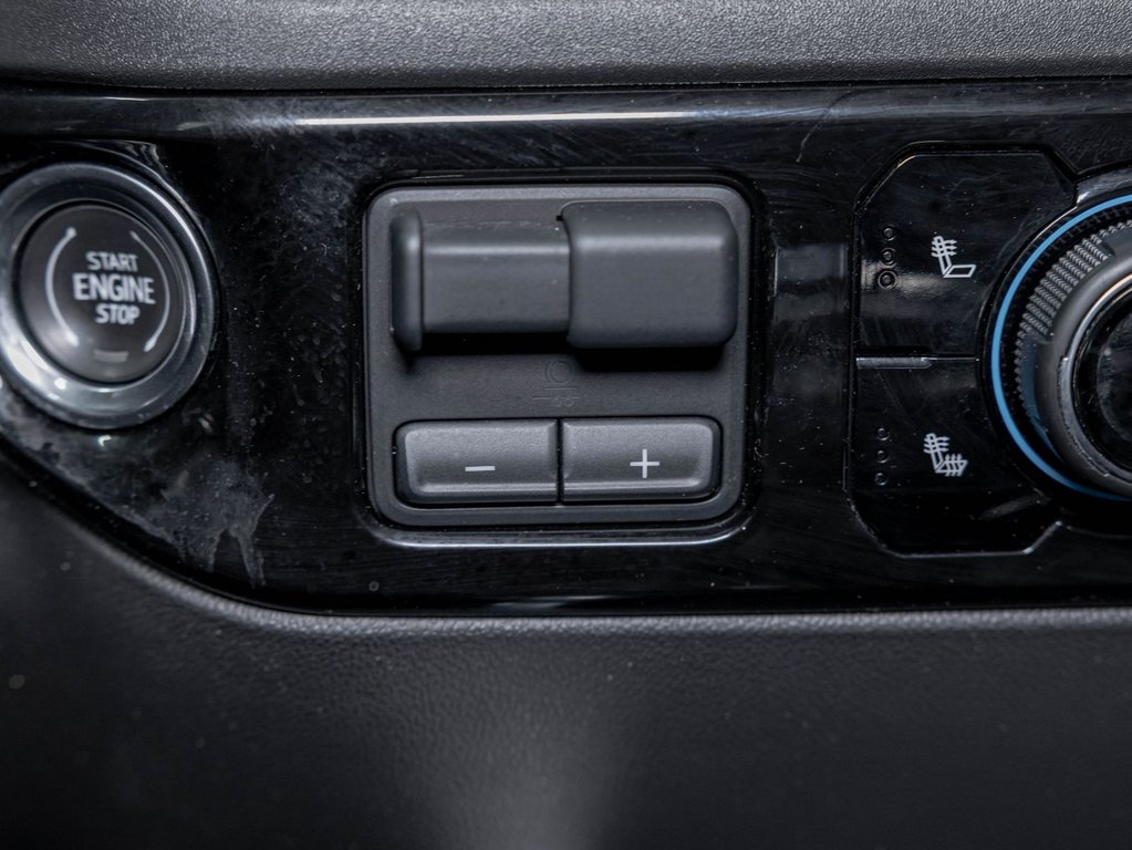 2024 Chevrolet Silverado 1500 in St-Jérôme, Quebec - 24 - w1024h768px