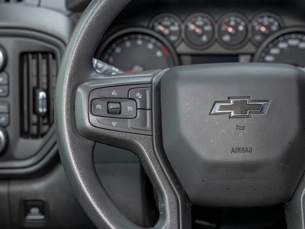 2024 Chevrolet Silverado 1500 in St-Jérôme, Quebec - 15 - w1024h768px